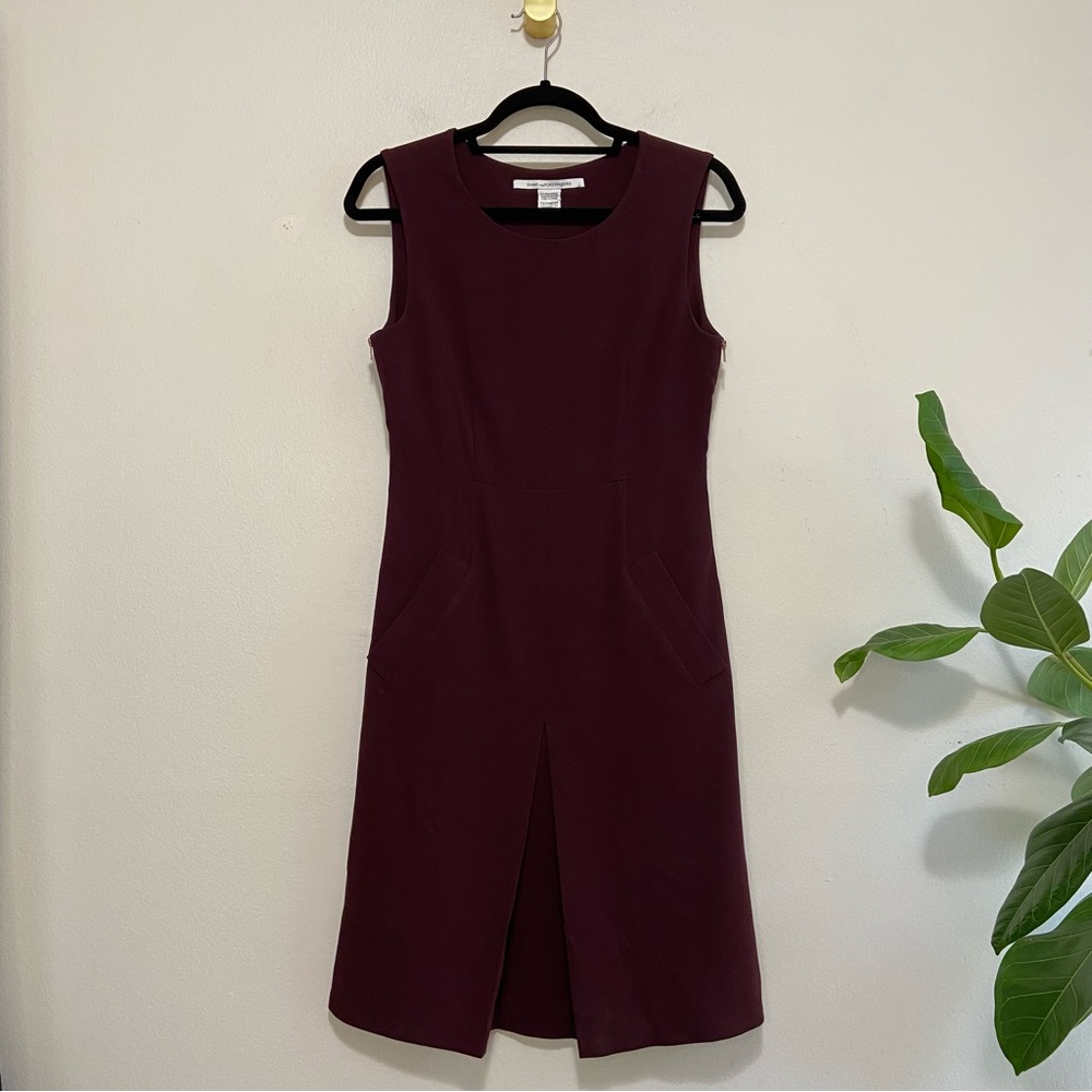 Diane von Furstenberg Plum Purple Side Zipper Scoop Neck Sleeveless Sheath Dress